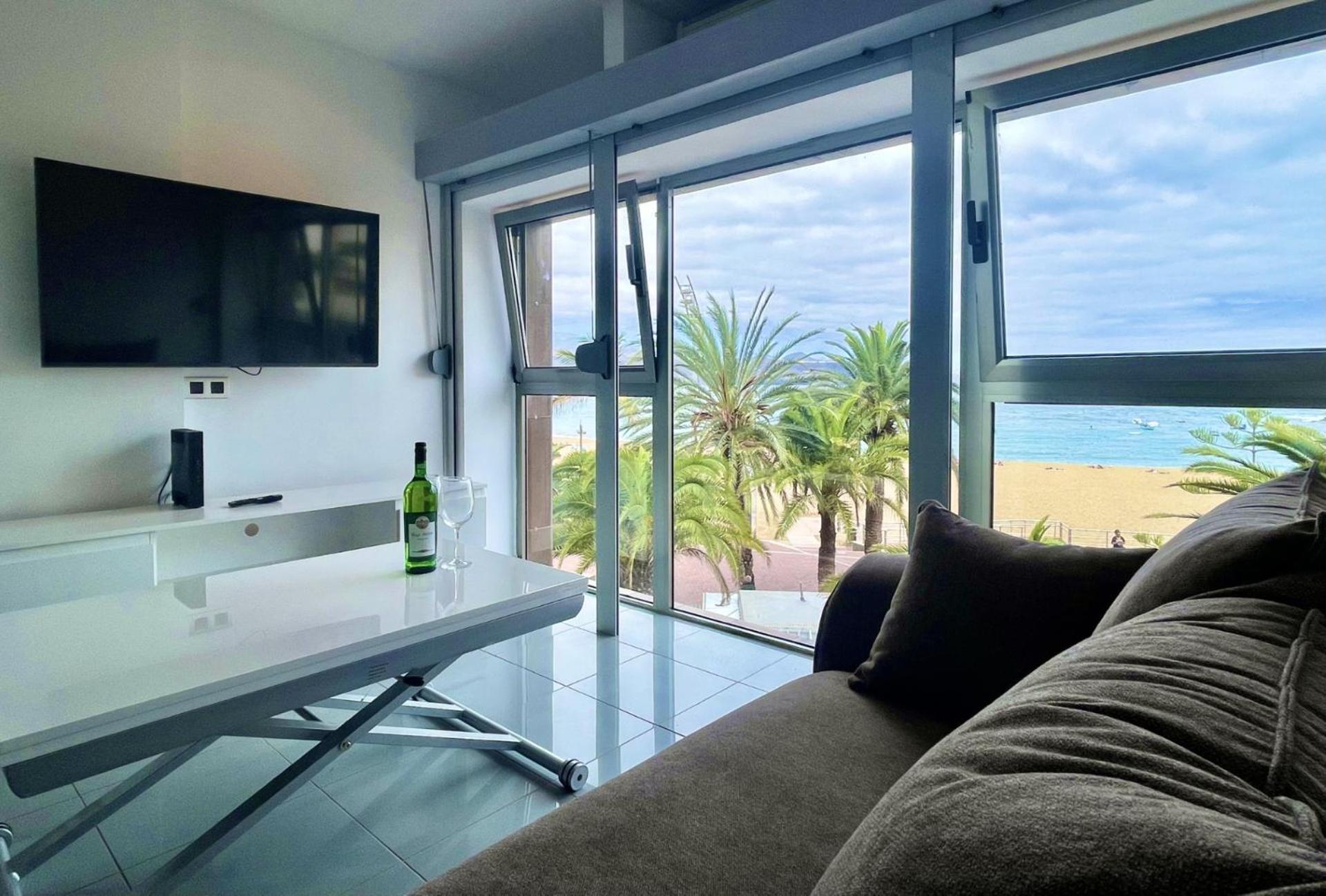 Beachfront Stunning Views Las Palmas de Gran Canaria