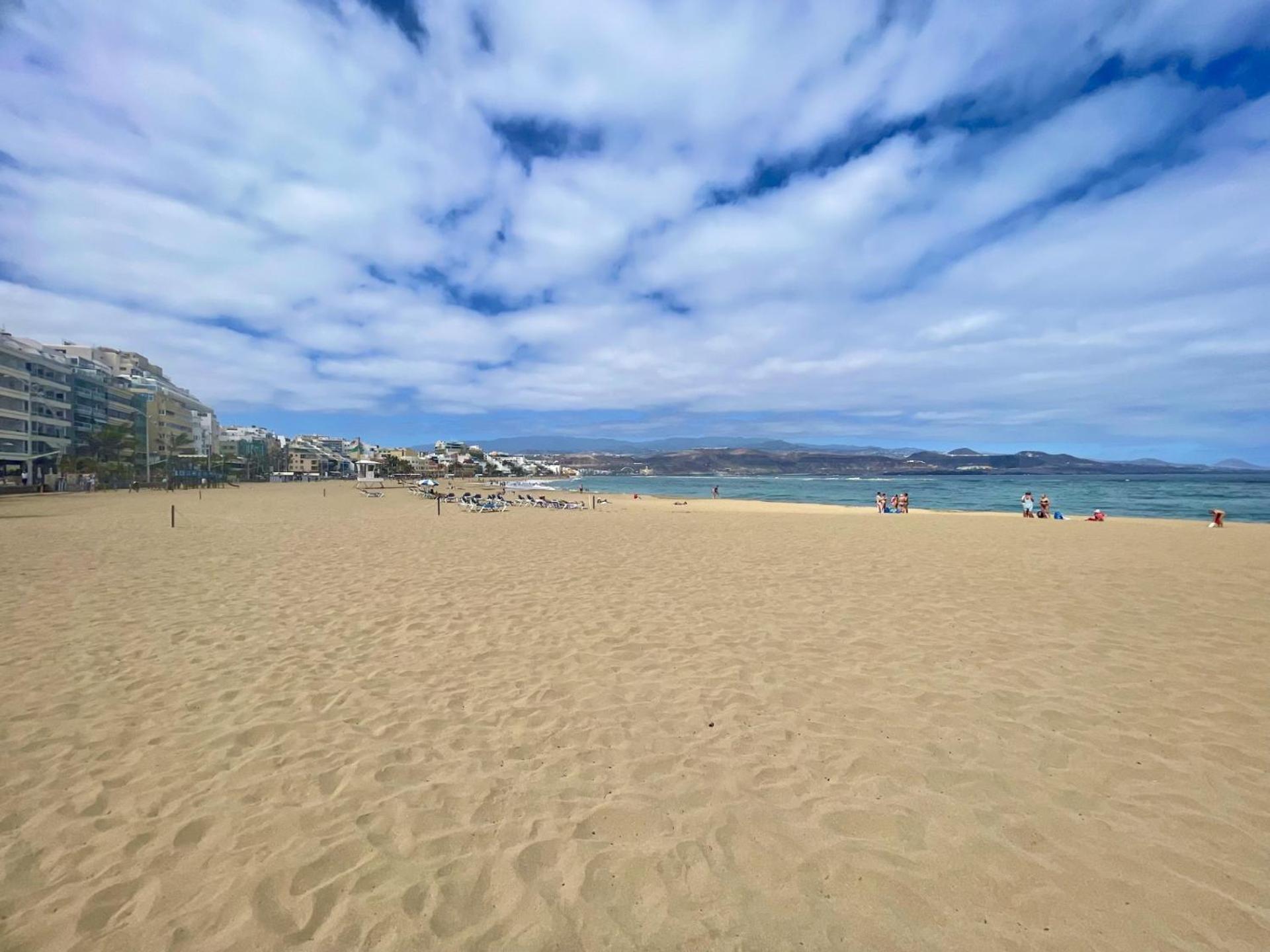 Beachfront Stunning Views Las Palmas de Gran Canaria
